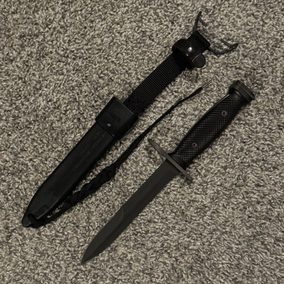 Image 1 - Bayonet