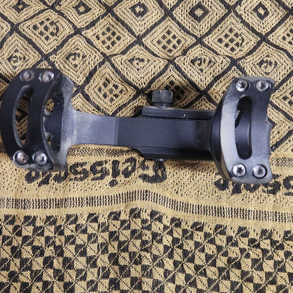 Image 2 - 30 mm WARNE scope mount