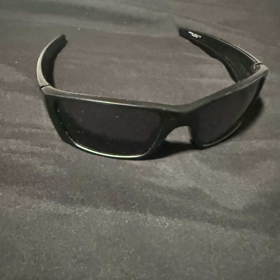 Image 3 - Oakley fuel cells subdued flag