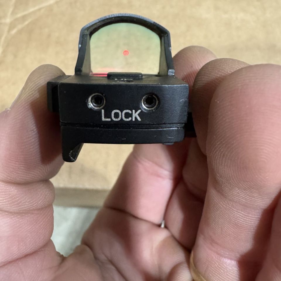 Image 3 - PA red dot