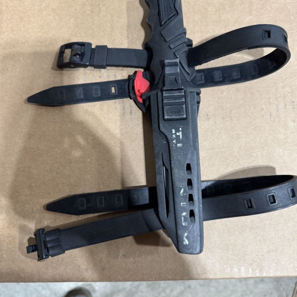 Image 2 - Titanium Dive Knife