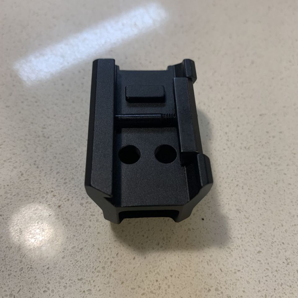 Image 3 - Steiner Micro-dot mount