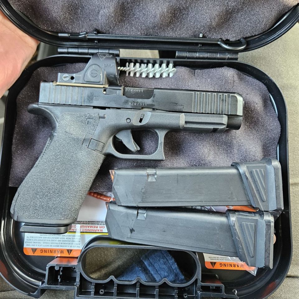 Image 1 - Glock 47 w/SRO + MORE