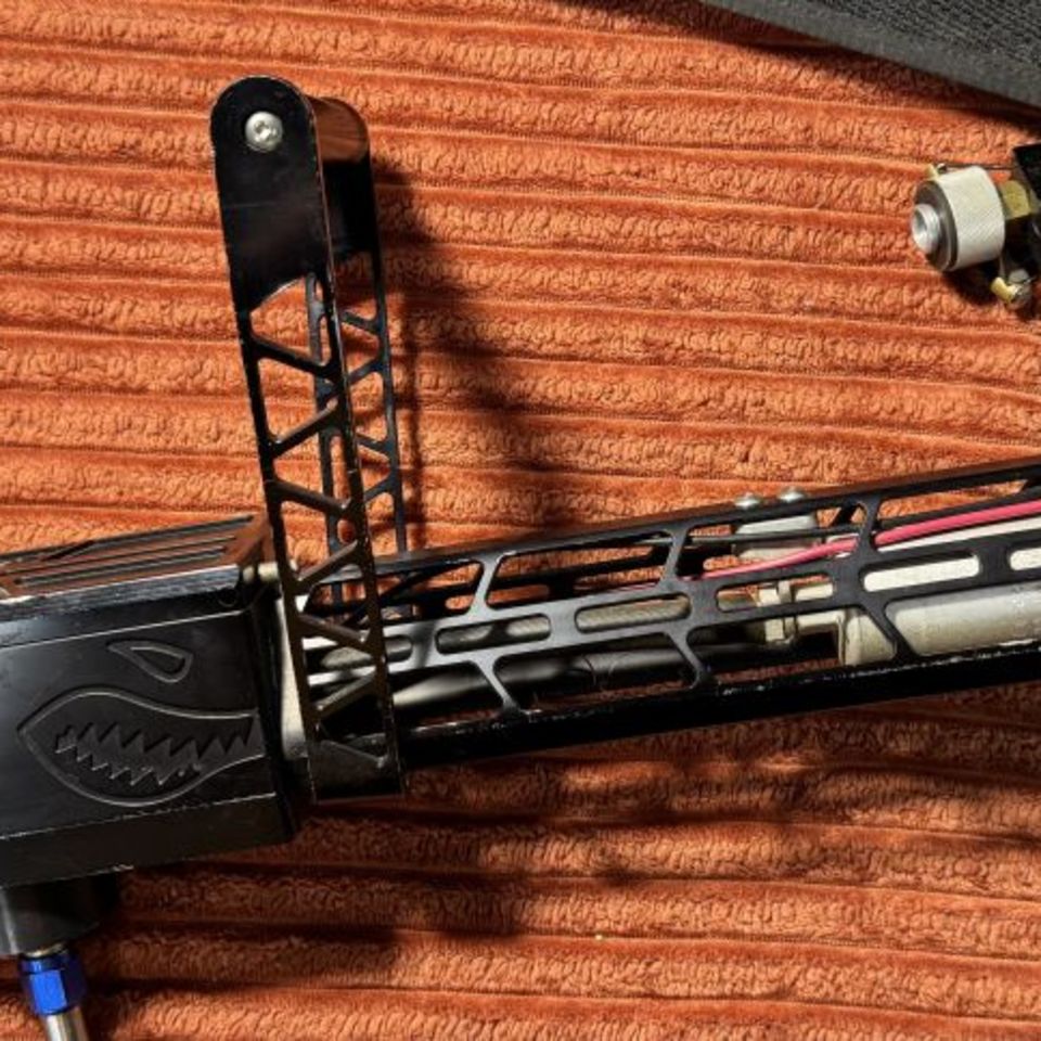 Image 3 - XM42-M Flamethrower