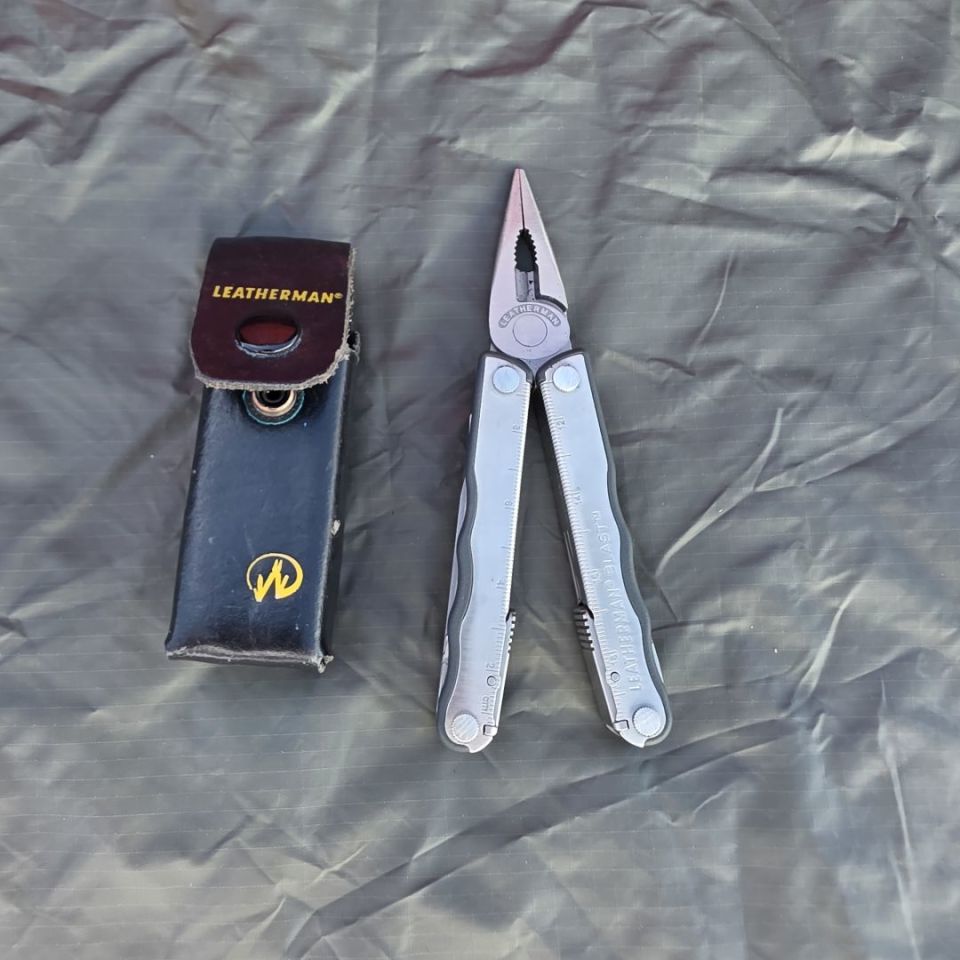 Image 2 - Leatherman Blast