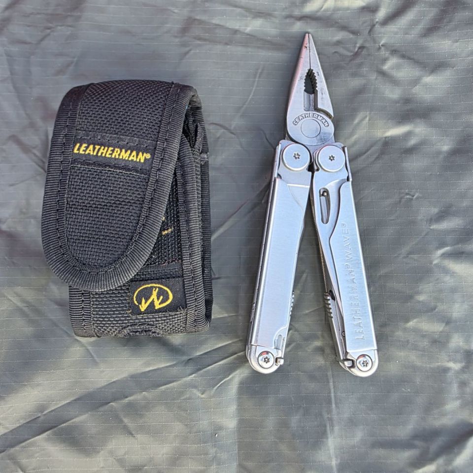 Image 2 - Leatherman Wave 