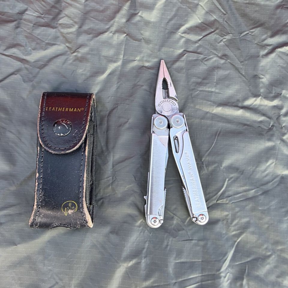 Image 2 - Leatherman Wave 