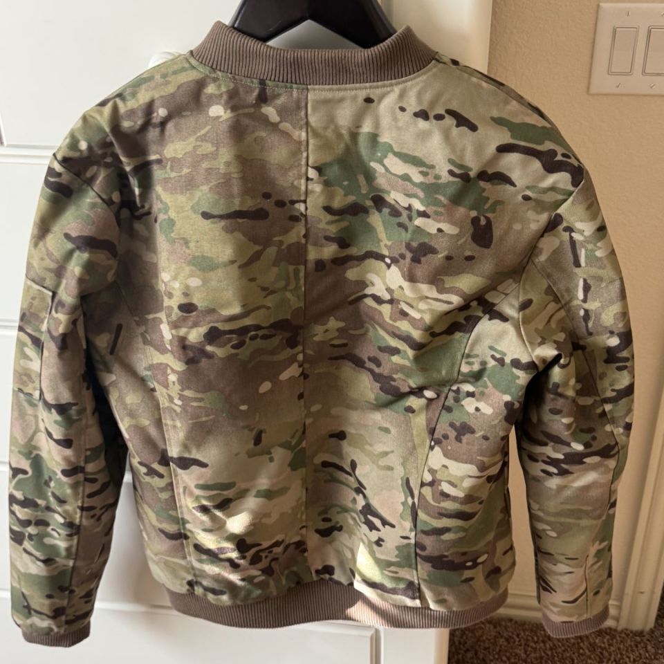 Image 2 - Qilo Tactical Multicam Bomber