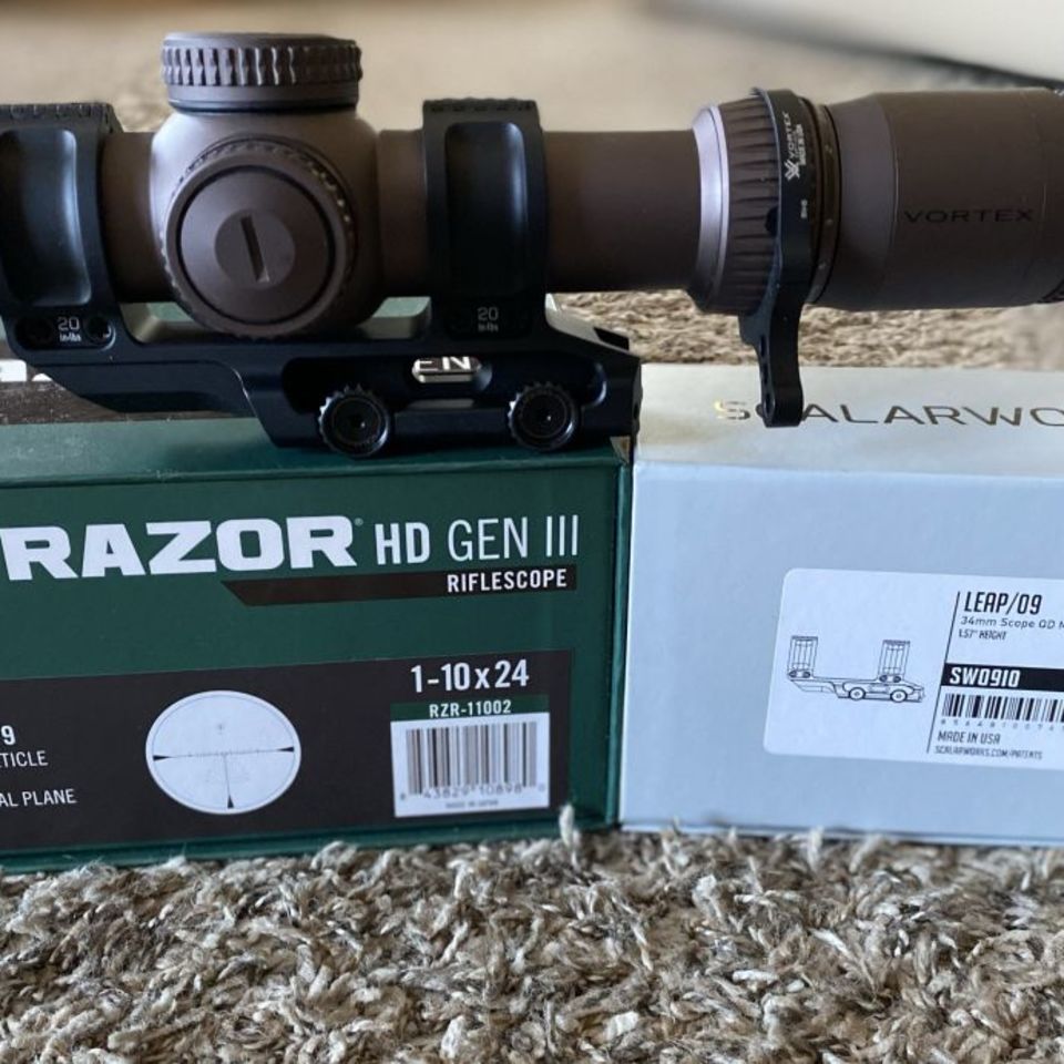 Image 2 - Vortex Razor 1-10, Leap Mount