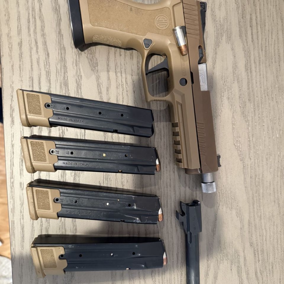 Image 2 - Sig P320 x five 