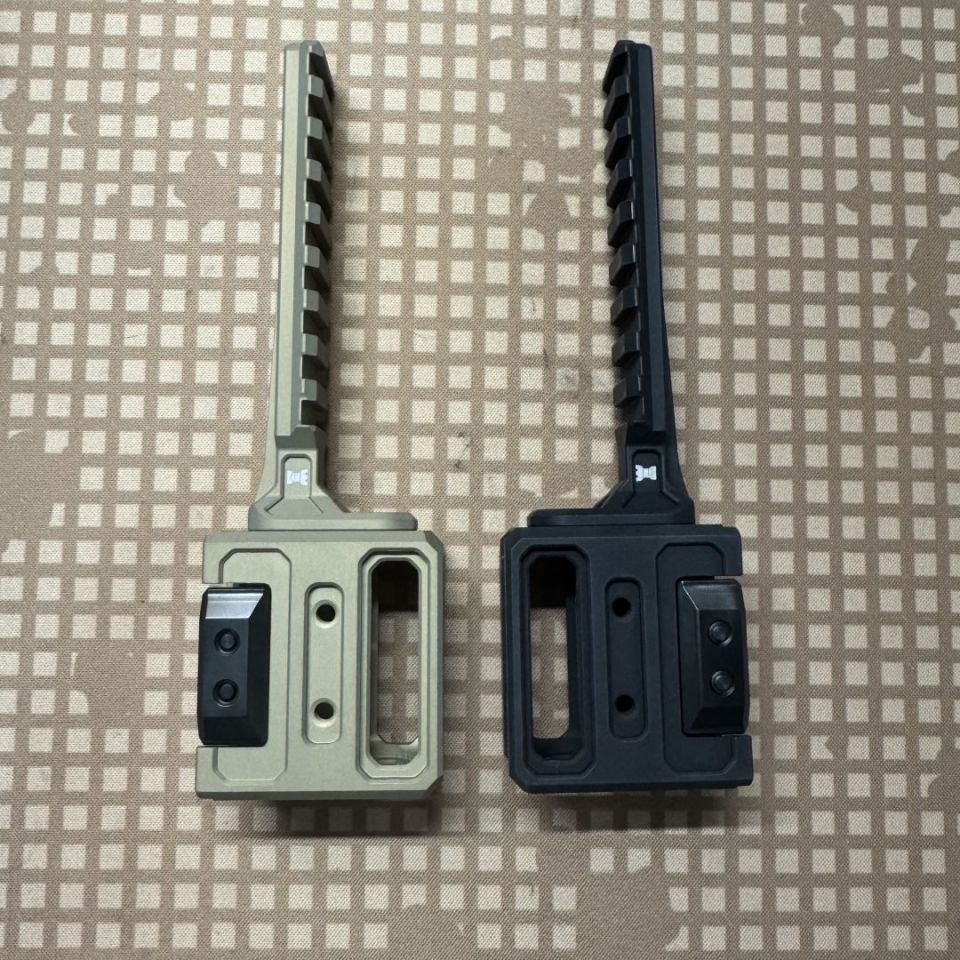 Image 2 - Black and Gold Kastle Aimpoint