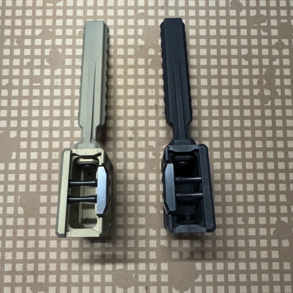 Image 3 - Black and Gold Kastle Aimpoint