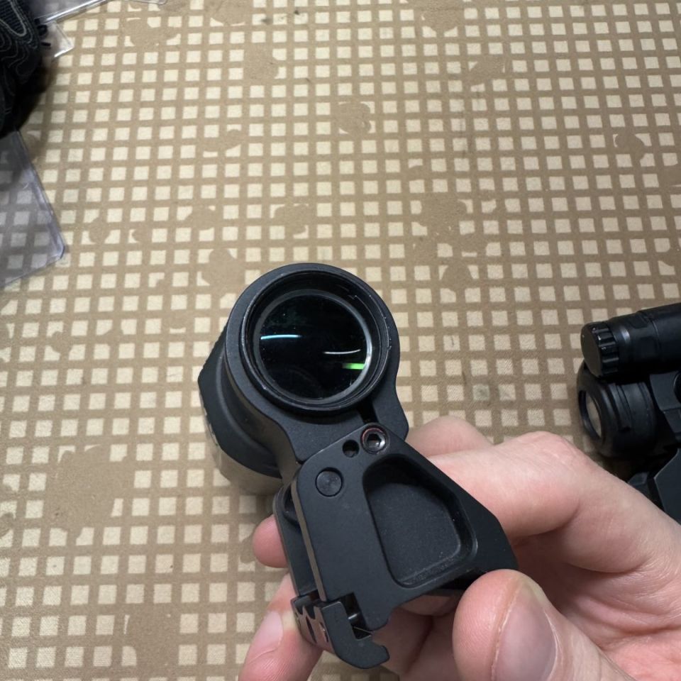 Image 5 - Aimpoint Comp M5 and 3x 