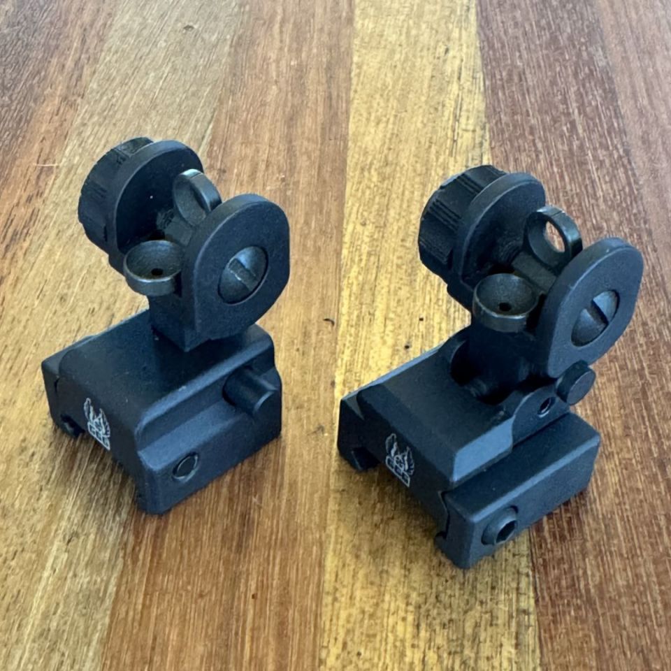 Image 2 - GG&G BUIS Rear Sights