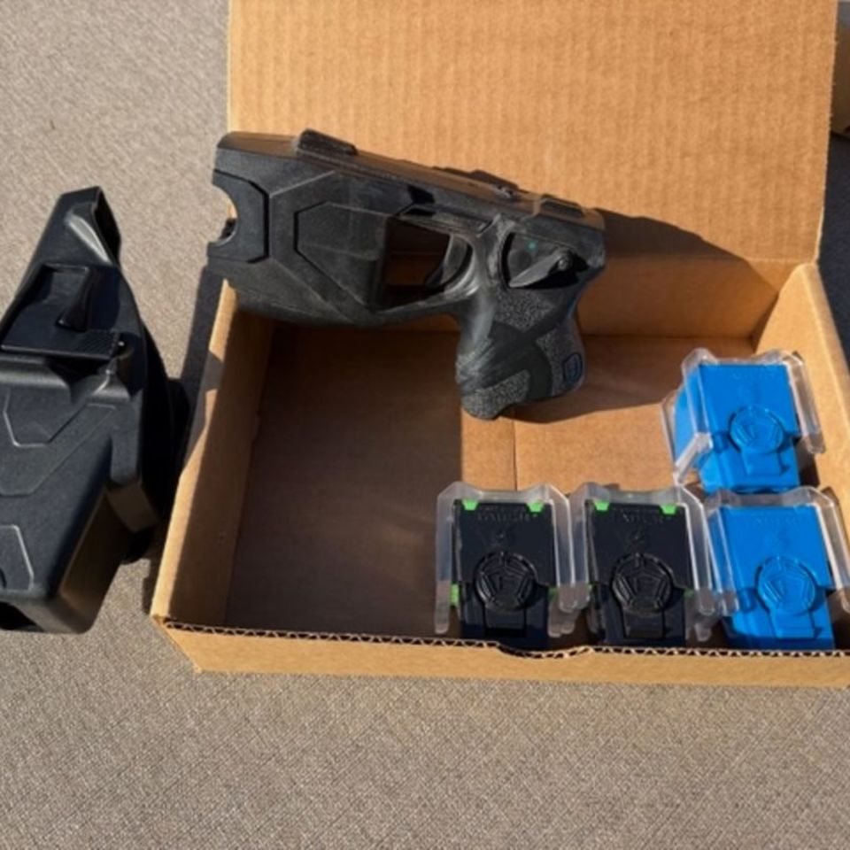 Image 2 - Taser X26P Black Package