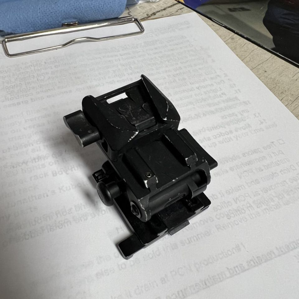 Image 4 - IRAY RH25 mounts/nototos