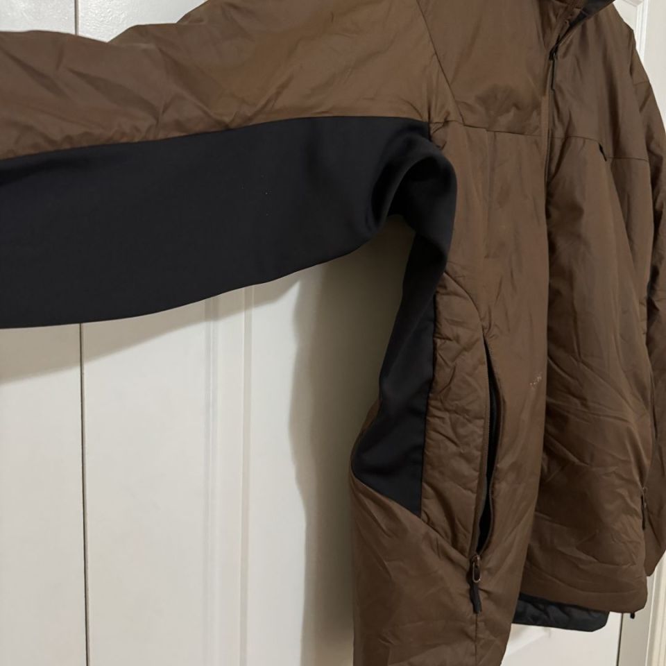 Image 2 - Arc’Teryx XXL-L. Jacket (XL-L)