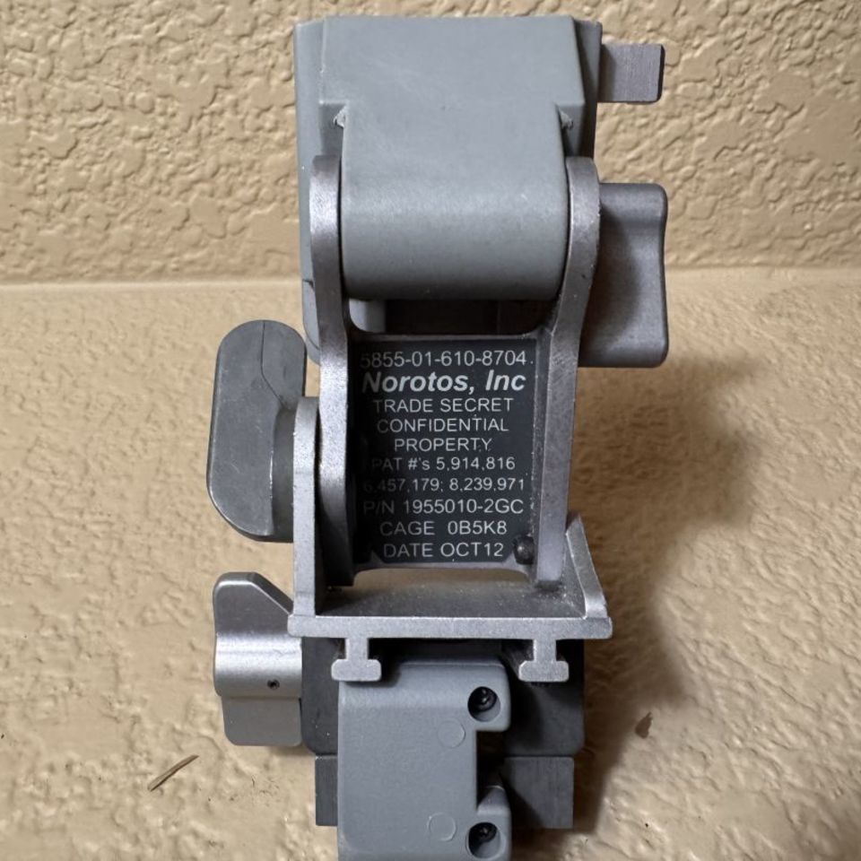 Image 1 - Norotos titanium craneNV mount