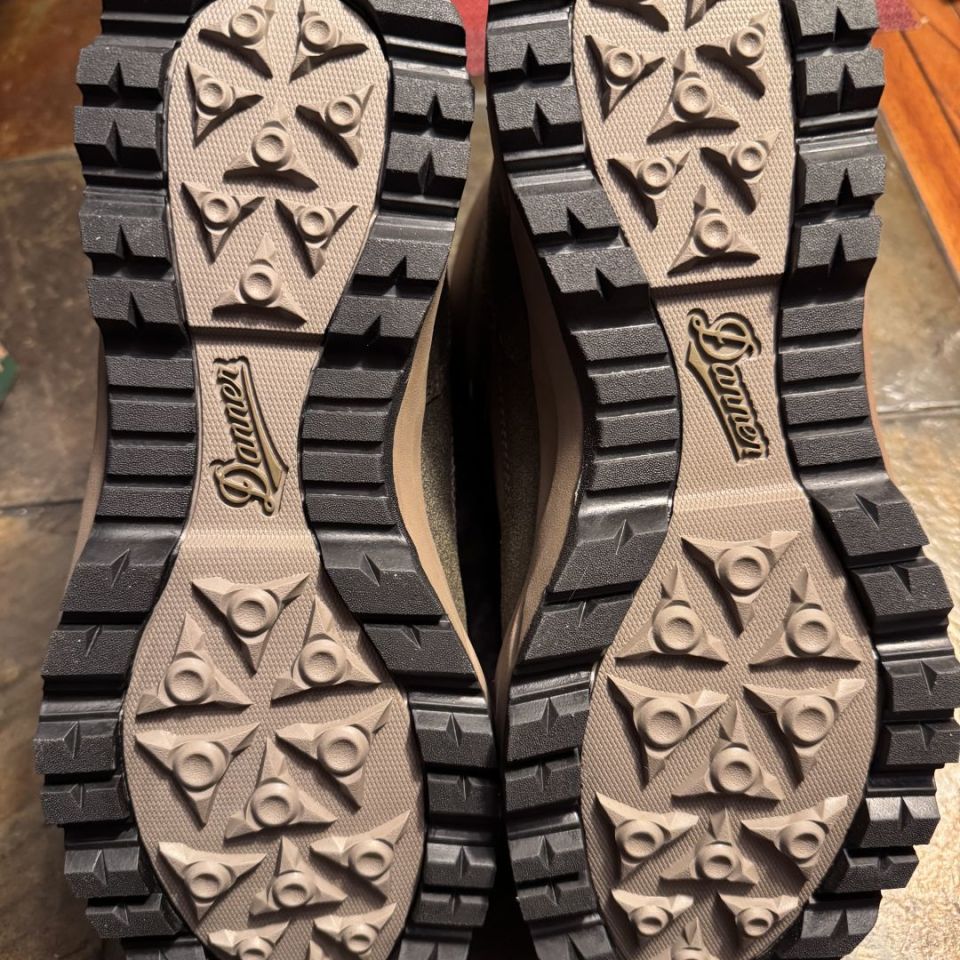 Image 5 - Danner Hikers 10EE New!