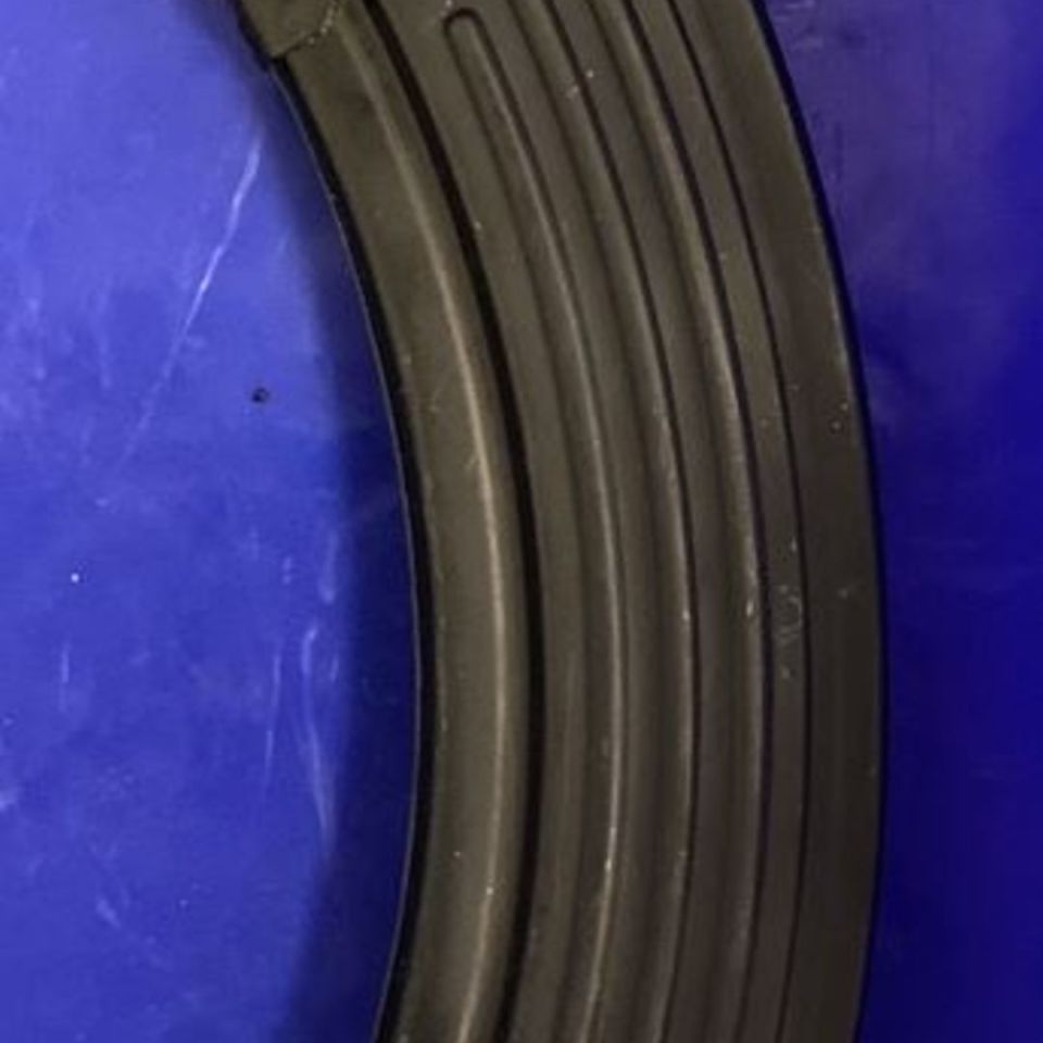 Image 2 - Chinese Flat Back AK mags (Spineless)