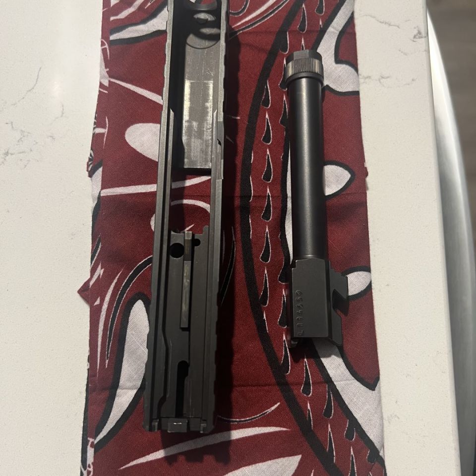 Image 4 - SLR Glock 17 slide