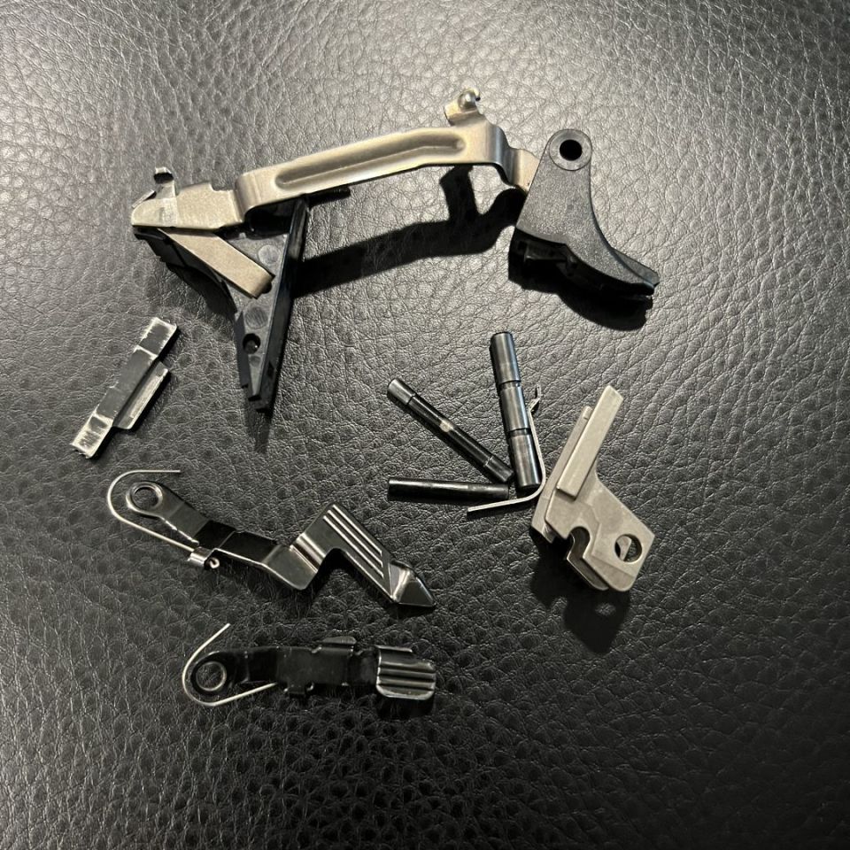 Image 1 - Glock Gen4 lower parts
