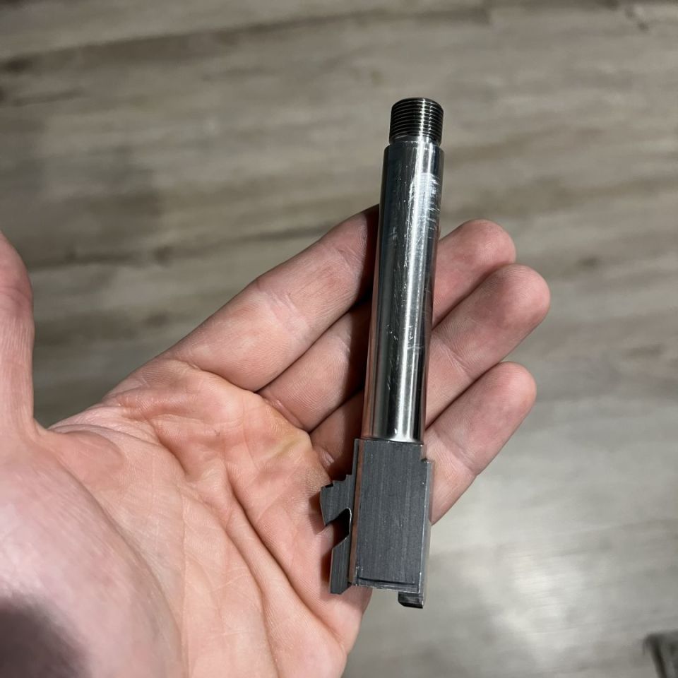 Image 2 - Glock 19 threaded barrel