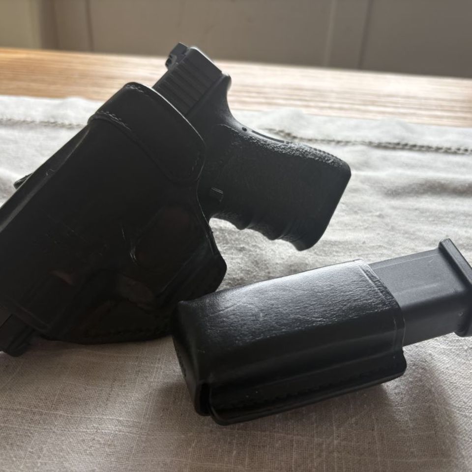 Image 1 - Galco Glock Holster 