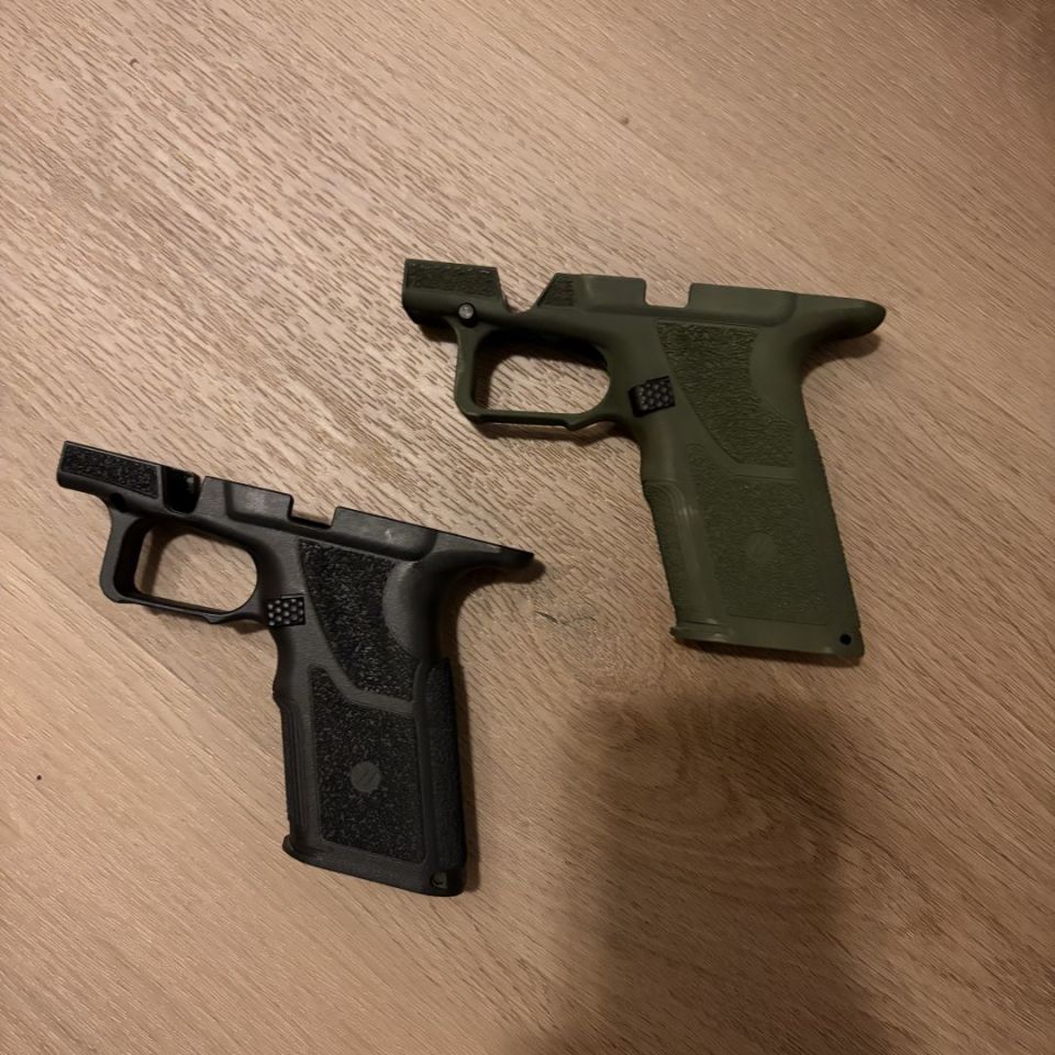 Image 2 - Zev oz9 full-size grip