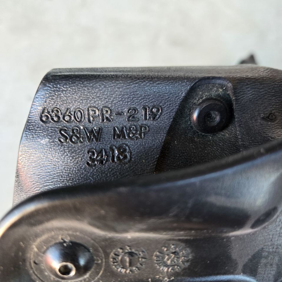 Image 2 - Safariland 6360 S&W M&P holste