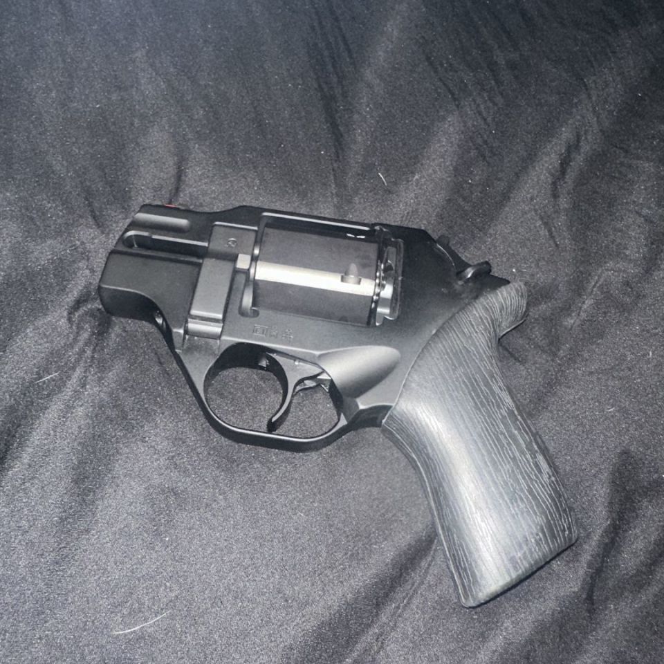 Image 2 - Chiappa rhino 200ds 