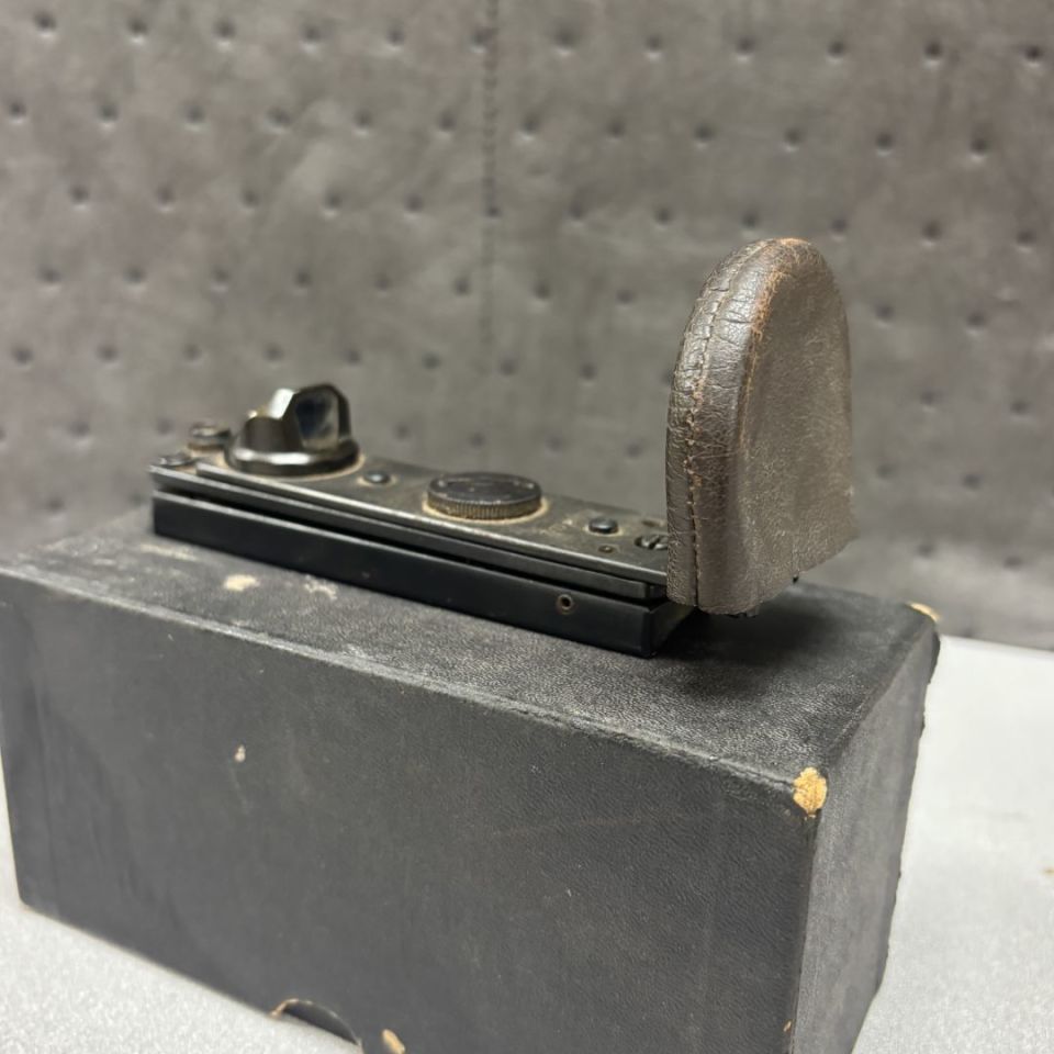 Image 5 - Vintage Nydar Gunsight