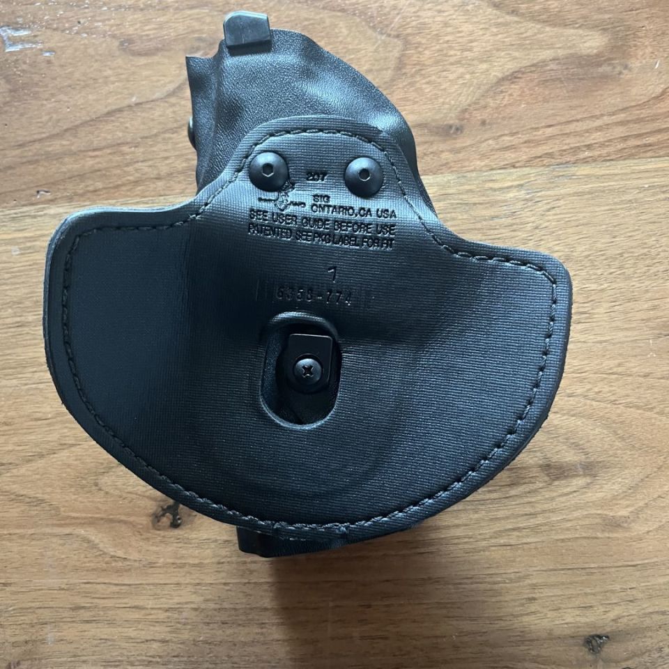 Image 3 - Safariland P226/P220 holster