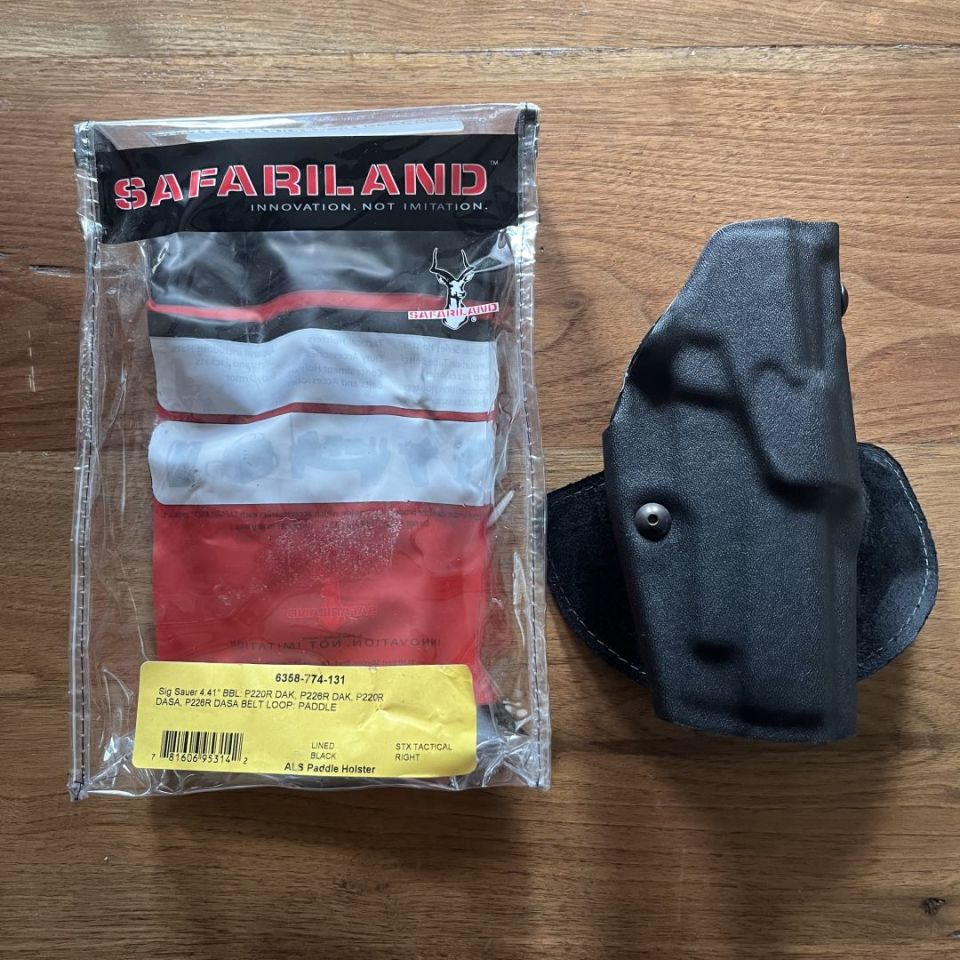 Image 1 - Safariland P226/P220 holster