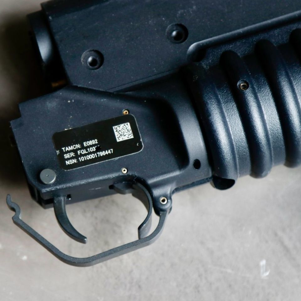 Image 5 - M4A1 + M203