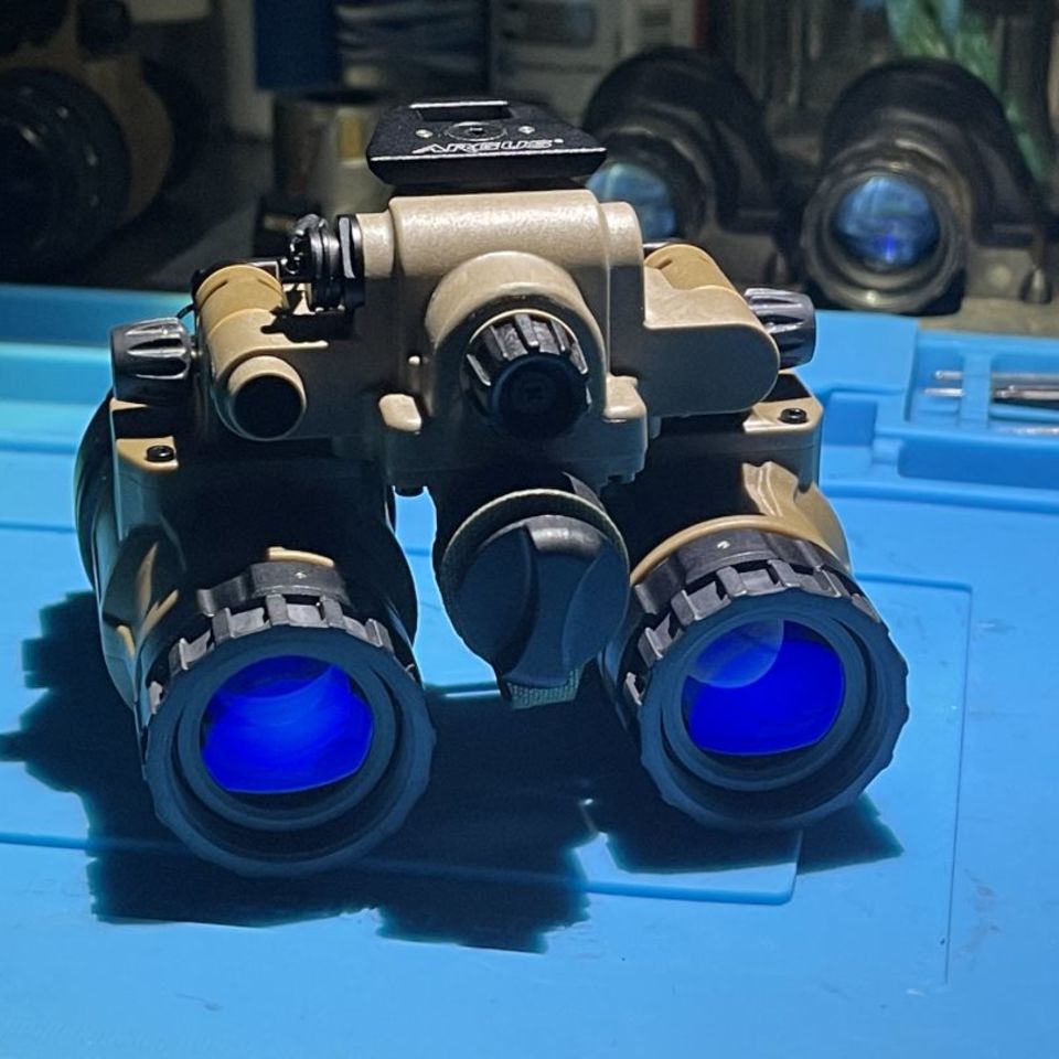 Image 1 - WP 1431 MK2 Nightvision binos