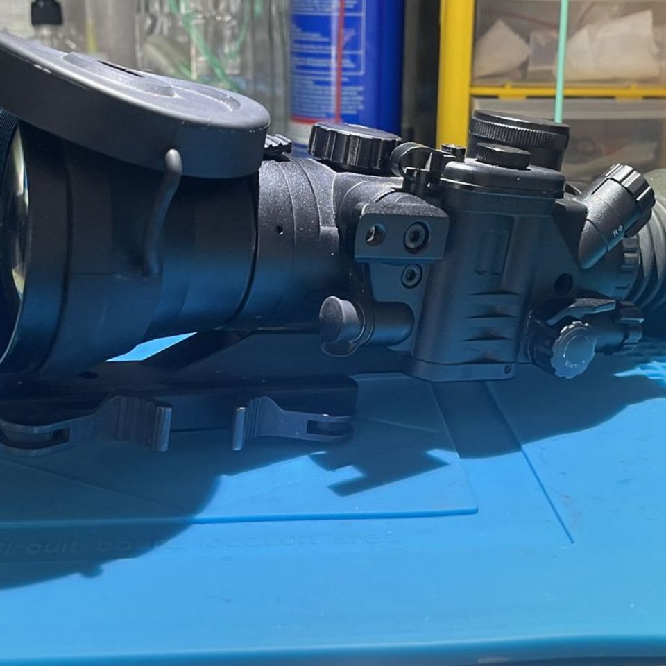 Image 2 - D750 Gen 3 nightvision scope $2500