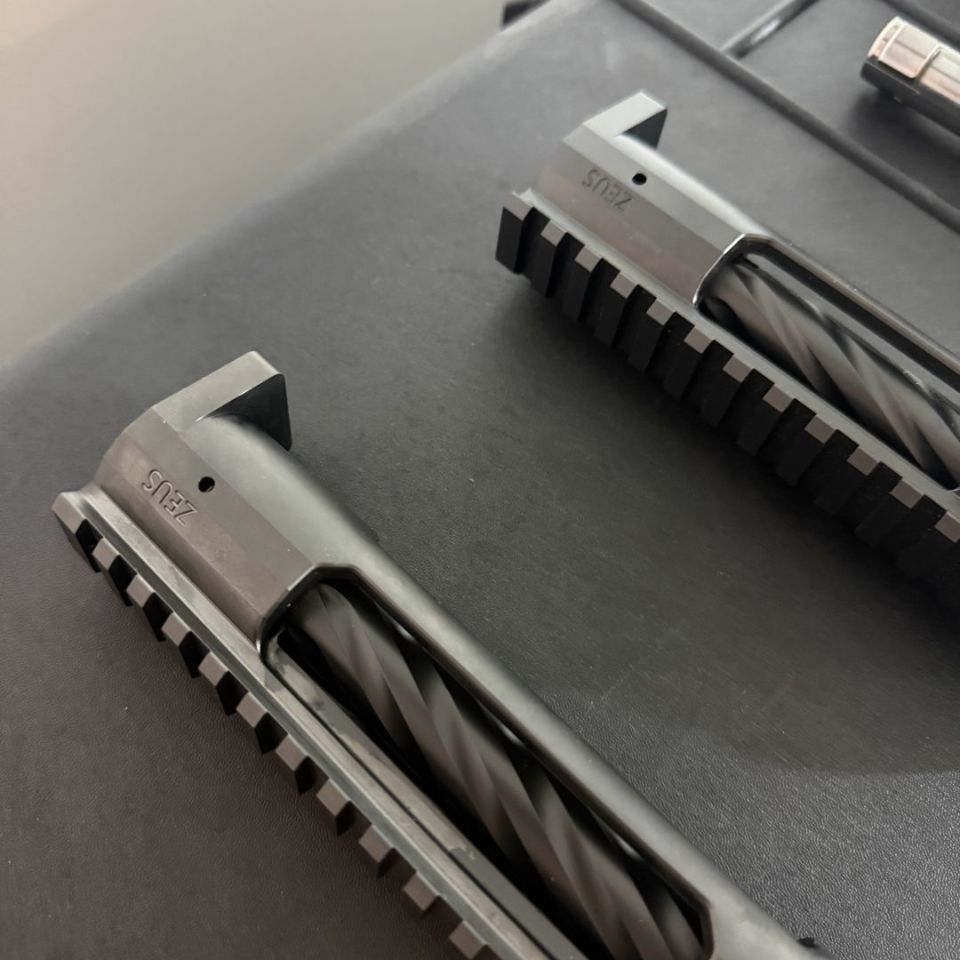 Image 2 - Terminus Zeus LA