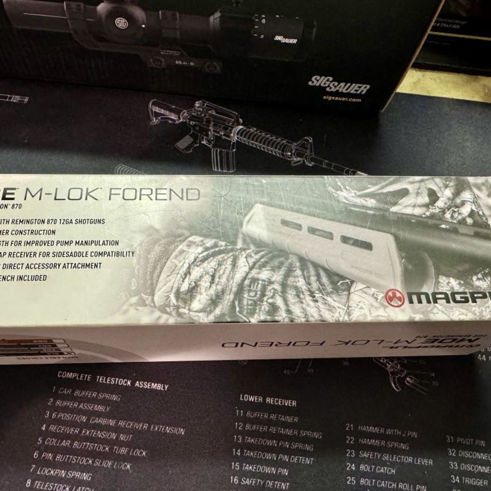 Image 2 - Magpul MOE M-Lok Forend 