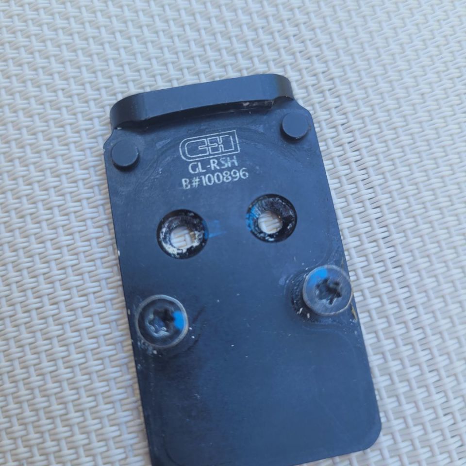 Image 2 - C&H precision rmr mount