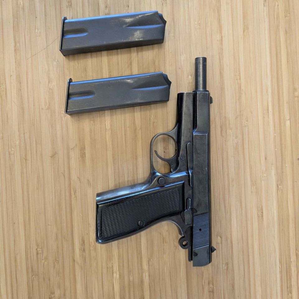 Image 2 - FEG Hi Power 9mm plus mags