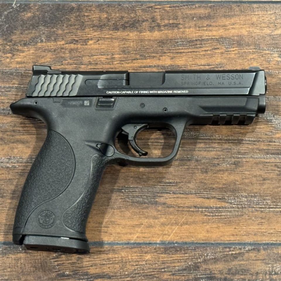 Image 1 - Smith & Wesson M&P9 Full-size 