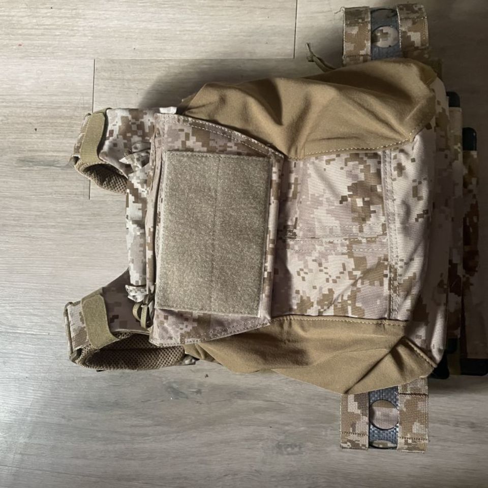 Image 5 - AOR 1 / Desert Digital Gear