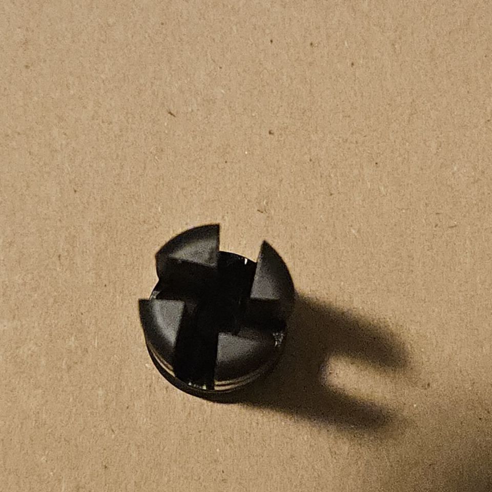 Image 3 - Surefire 4 prong FH