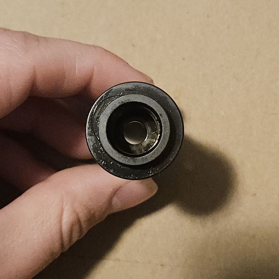 Image 4 - Surefire 4 prong FH