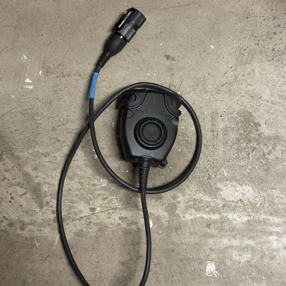 Image 1 - Peltor PTT