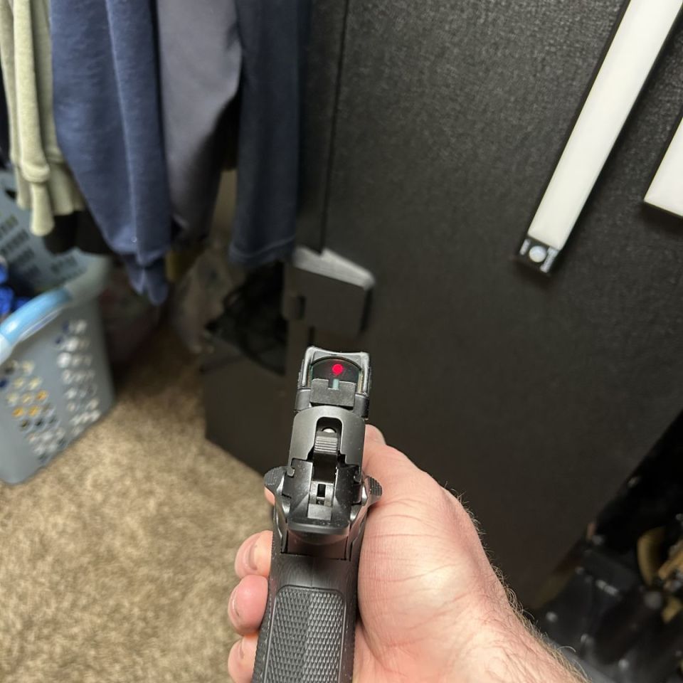 Image 3 - Sig Sauer P226 Elite SAO w RMR