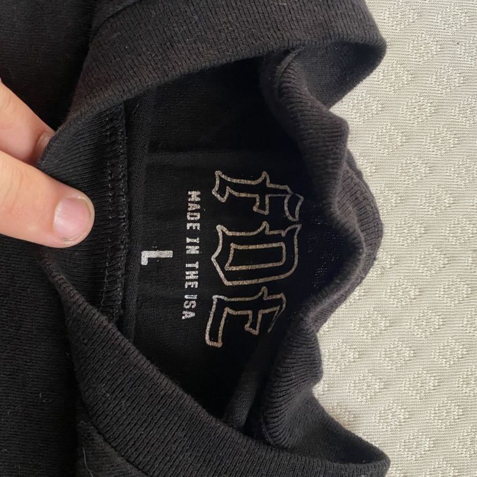 Image 2 - FDE group old English shirt 