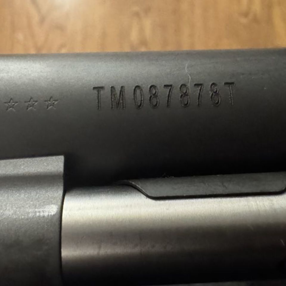 Image 5 - Benelli M4 18” Barrel Italy