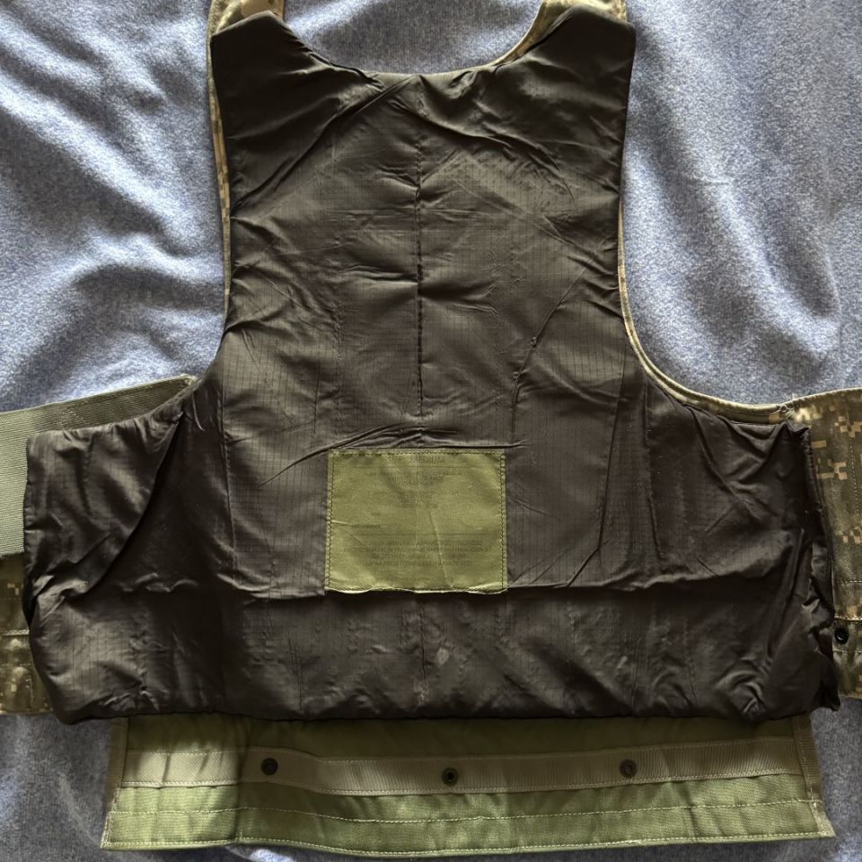 Image 3 - Air warrior body armor 